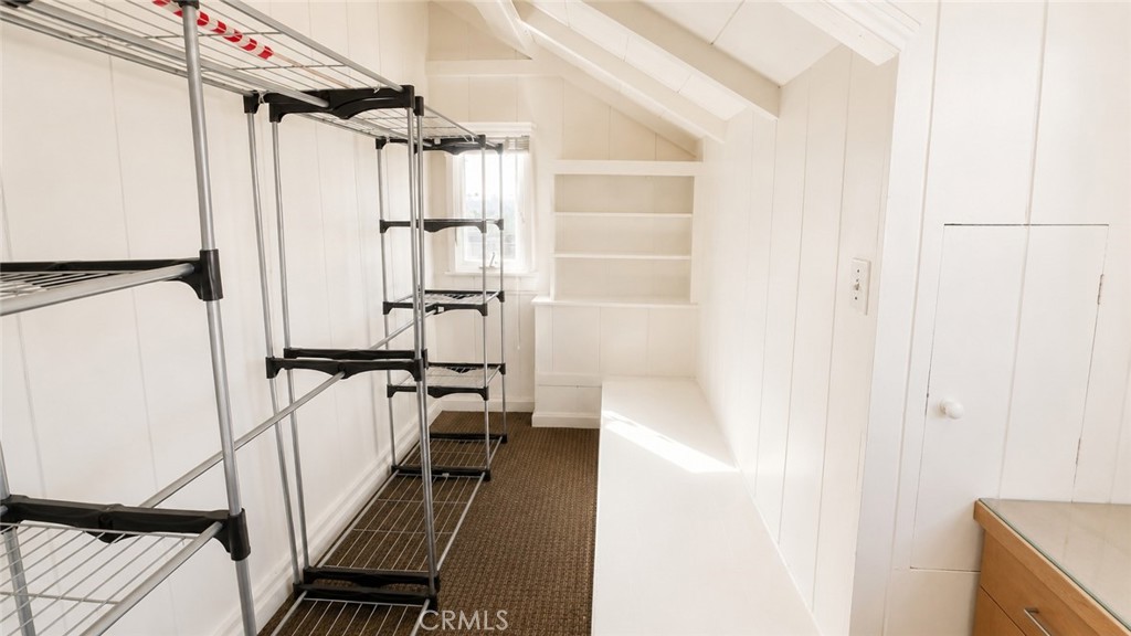 1461 Glenneyre B Property Photo 15