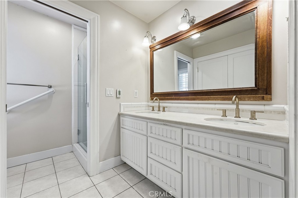 1617 E Balboa Boulevard Property Photo 15
