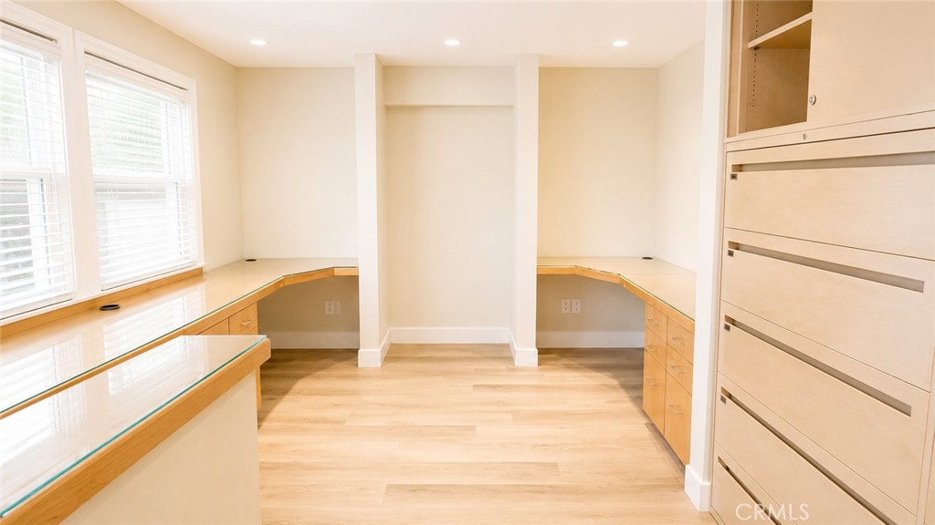 1461 Glenneyre C Property Photo 11