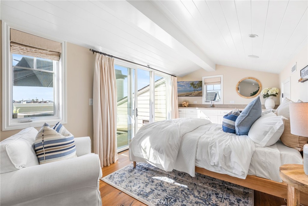 220 Coral Property Photo 28