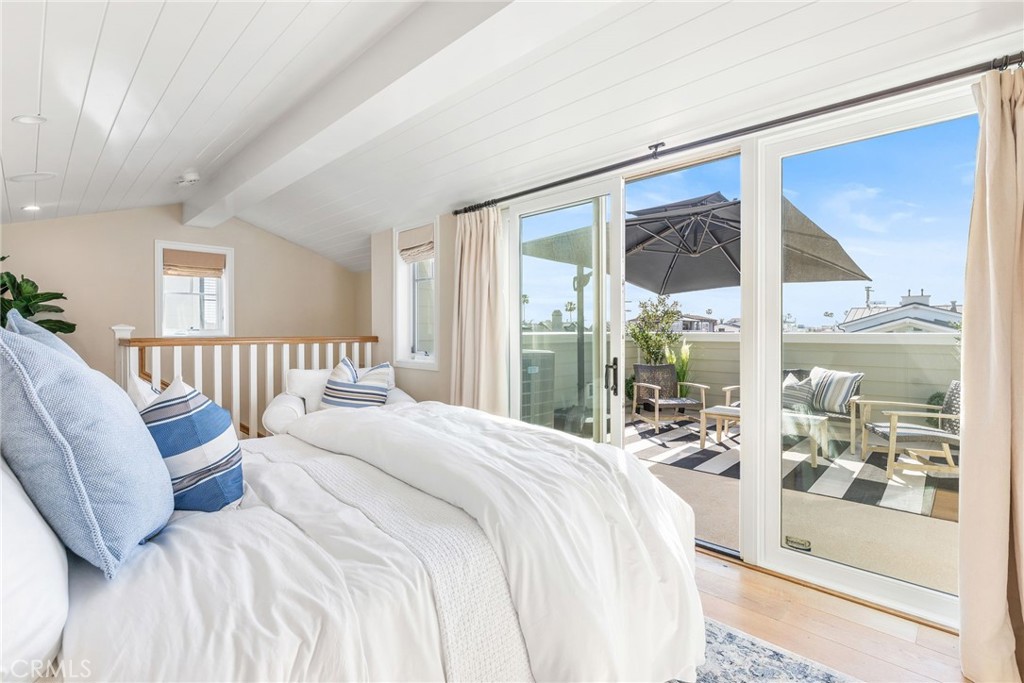 220 Coral Property Photo 29