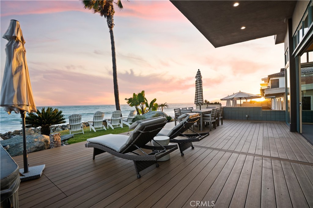 35121 Beach Road Property Photo 2