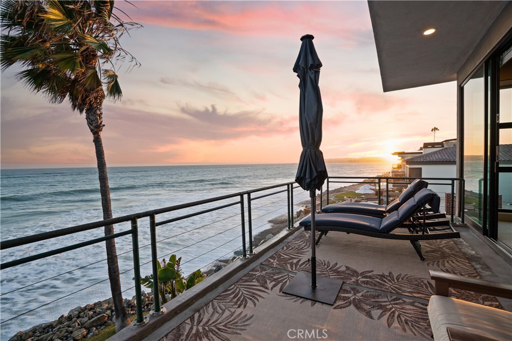 35121 Beach Road Property Photo 5