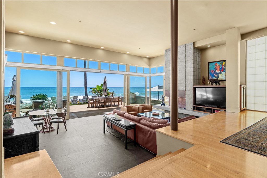 35121 Beach Road Property Photo 6