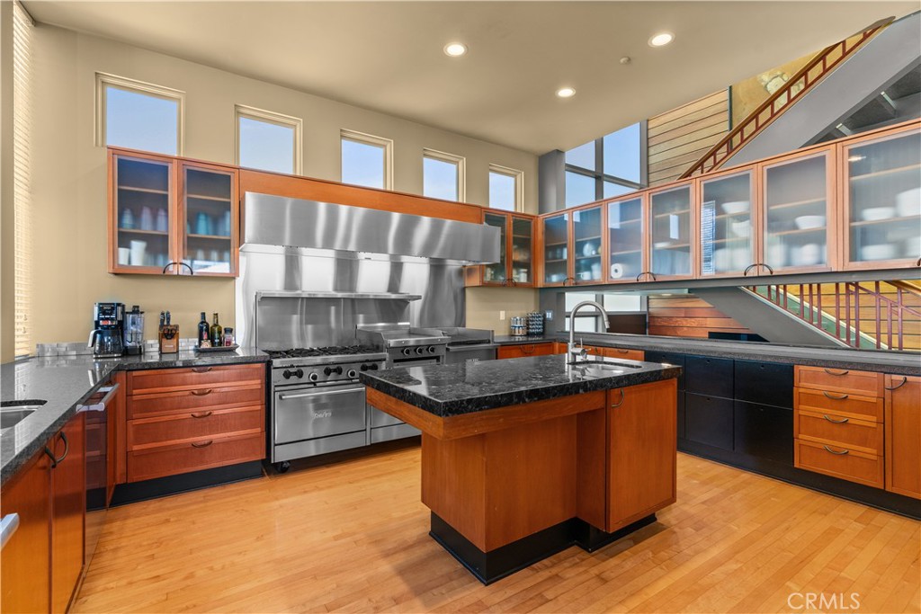 35121 Beach Road Property Photo 12