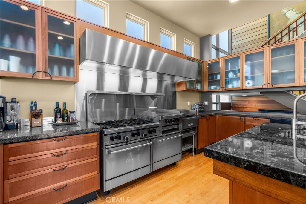 35121 Beach Road Property Photo 14