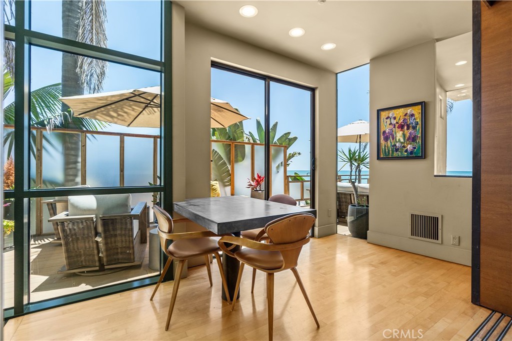 35121 Beach Road Property Photo 16