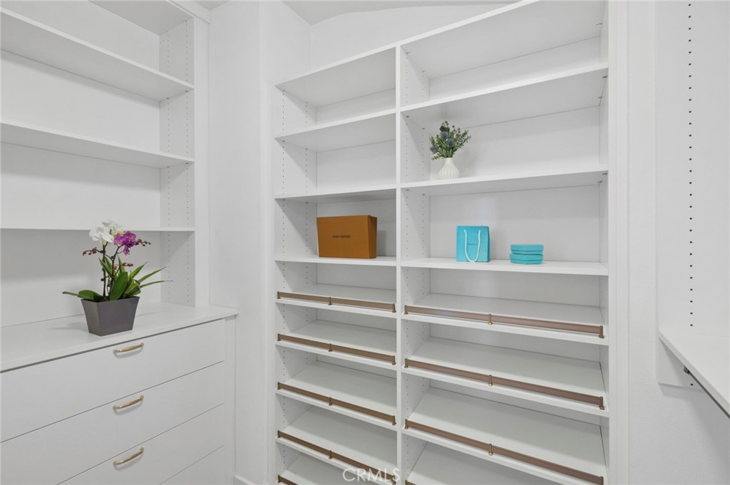 177 Patria Property Photo 16