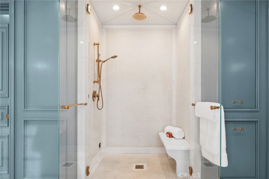 1 Cypress Point Lane Property Photo 24