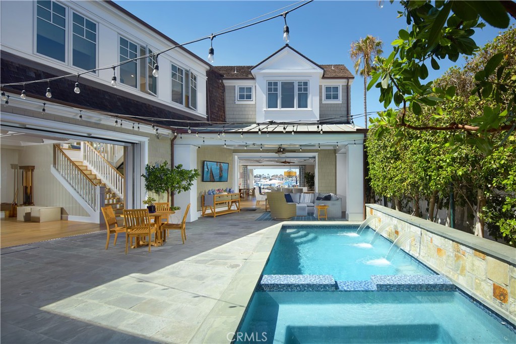 1324 E Balboa Boulevard Property Photo 27