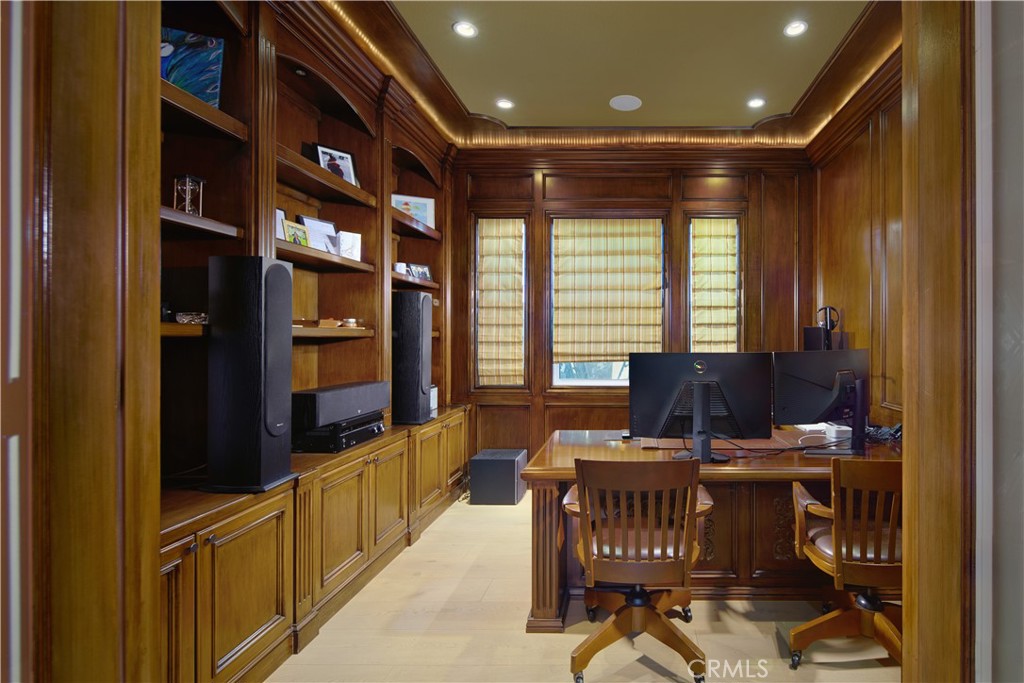 17 Long View Road Property Photo 9