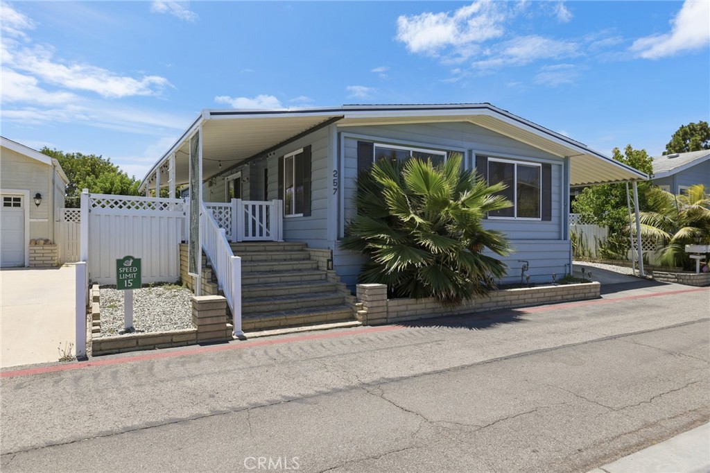 20701 Beach Boulevard 257 Property Photo 2