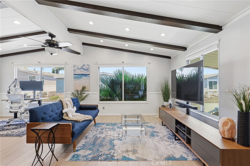 20701 Beach Boulevard 257 Property Photo 6