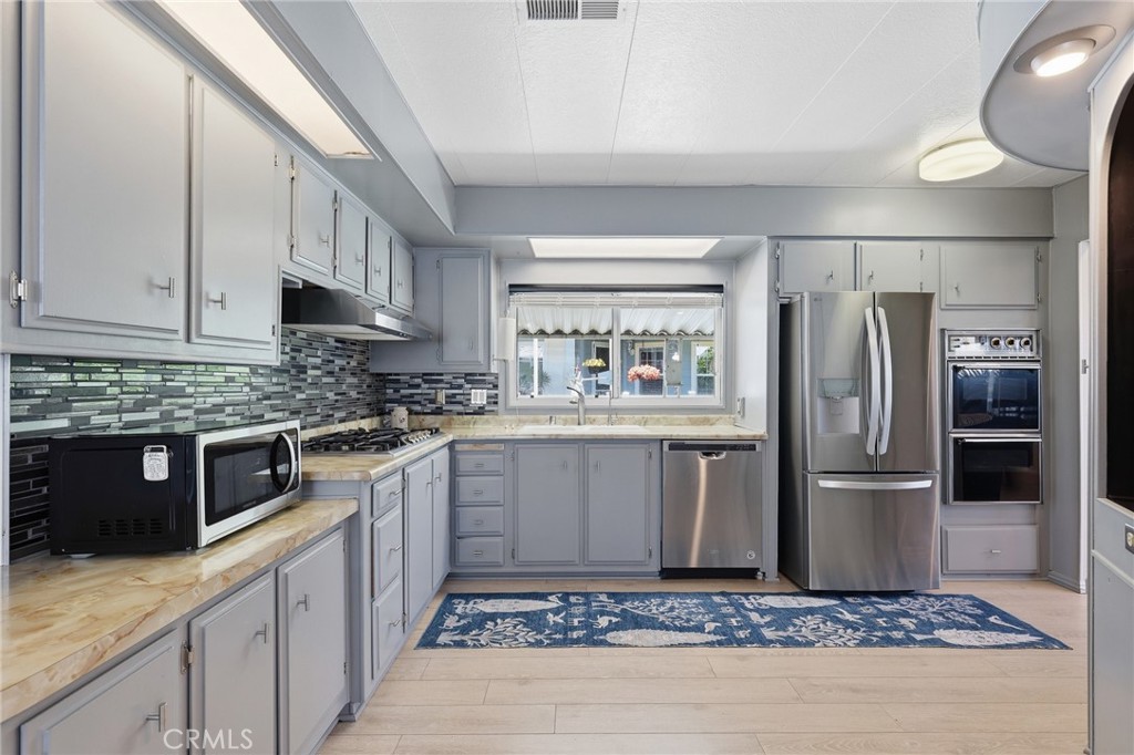 20701 Beach Boulevard 257 Property Photo 12