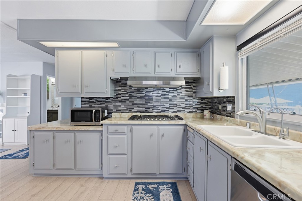 20701 Beach Boulevard 257 Property Photo 14