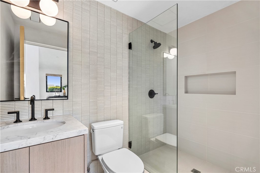 1120 White Sails Way Property Photo 31