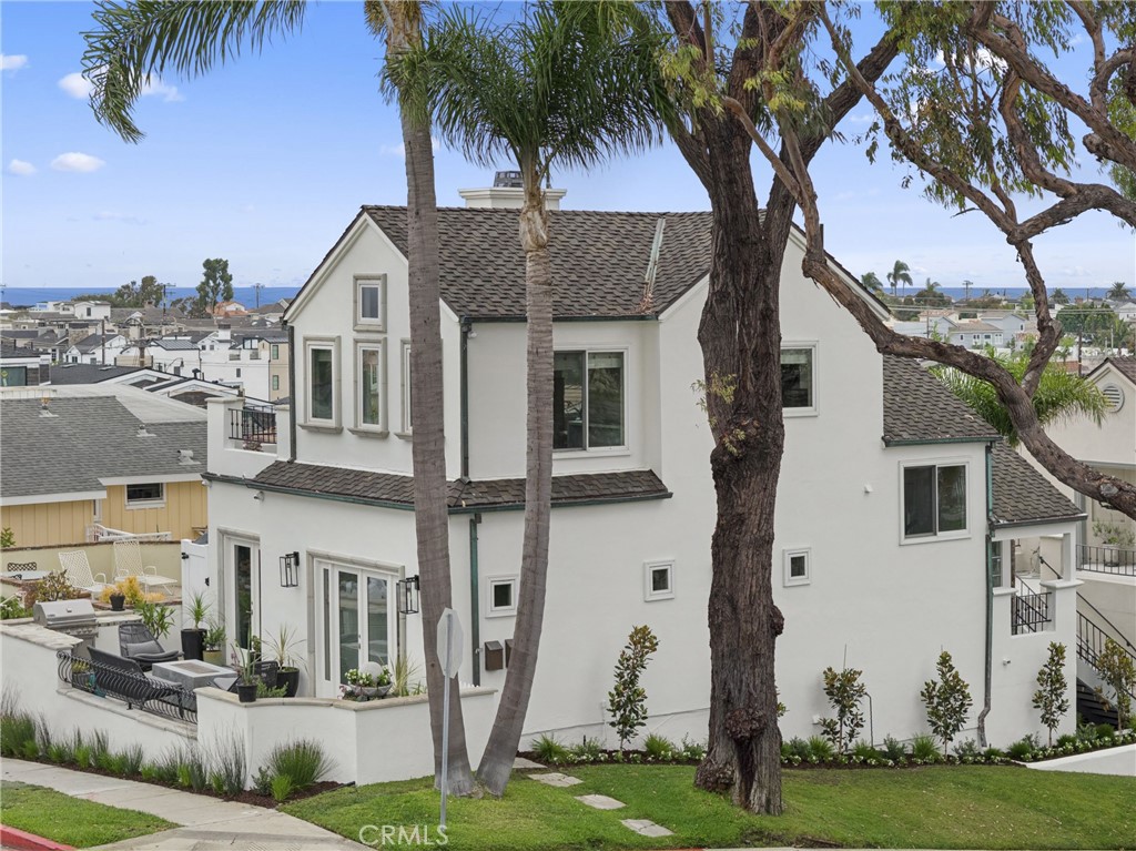 423 Poppy Property Photo 1