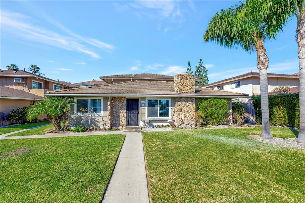 13561 Arizona Property Photo 1