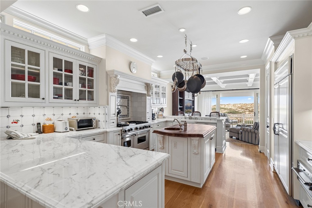 1550 E Oceanfront Property Photo 13