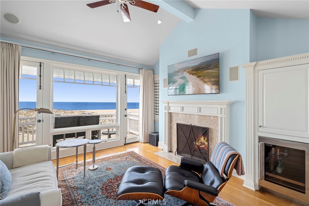 1550 E Oceanfront Property Photo 16