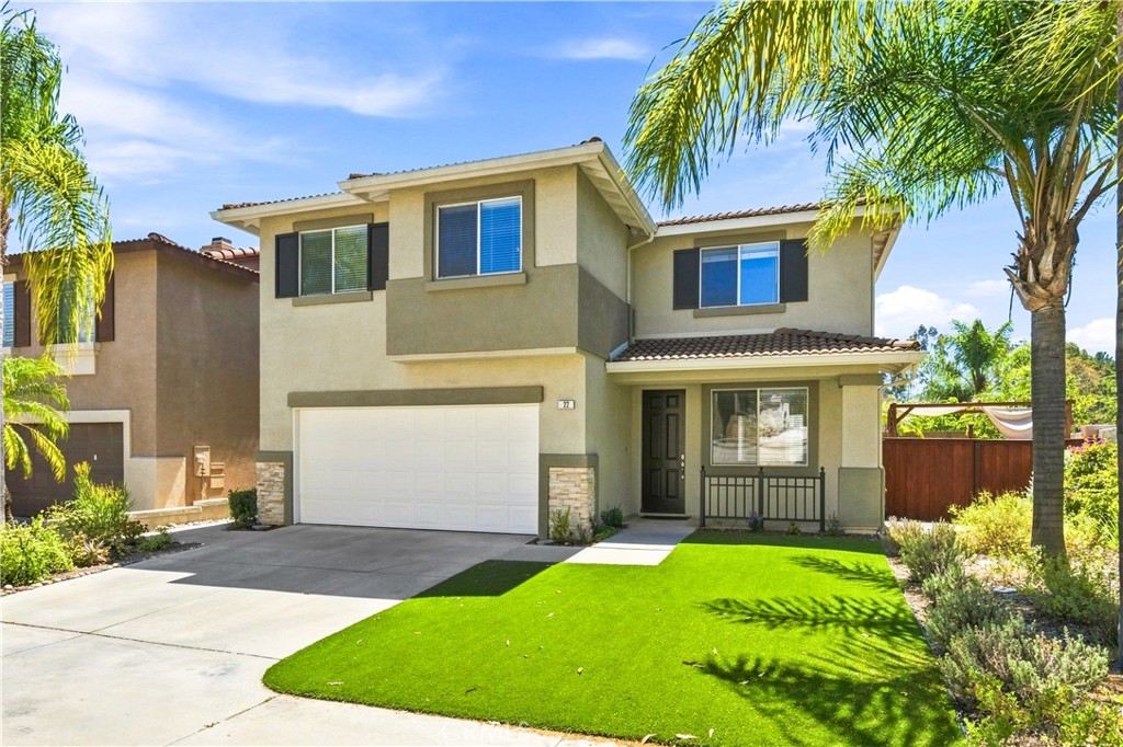 22 Lazurite Property Photo 2