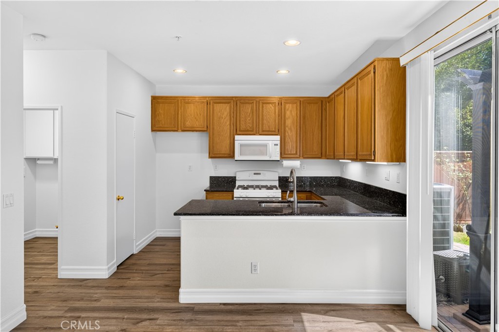 22 Lazurite Property Photo 13