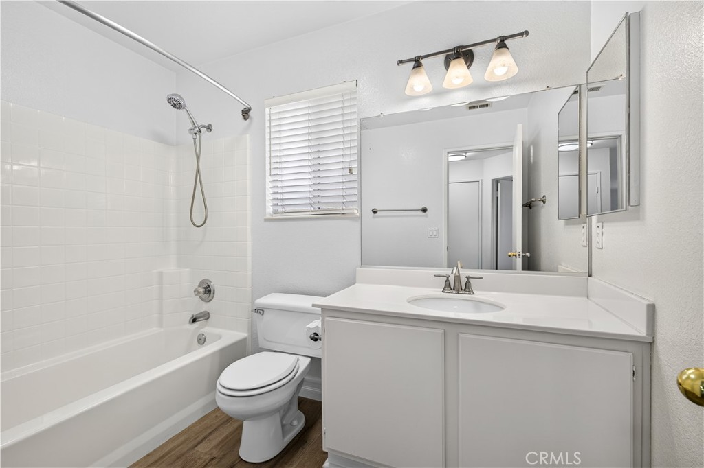 22 Lazurite Property Photo 26