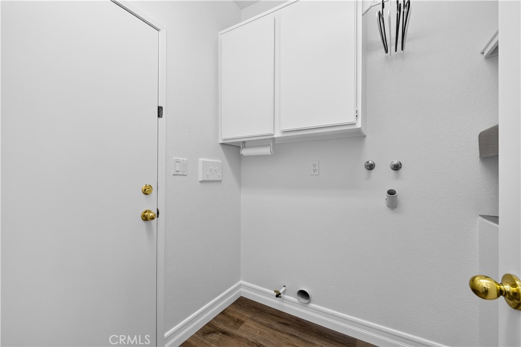 22 Lazurite Property Photo 32