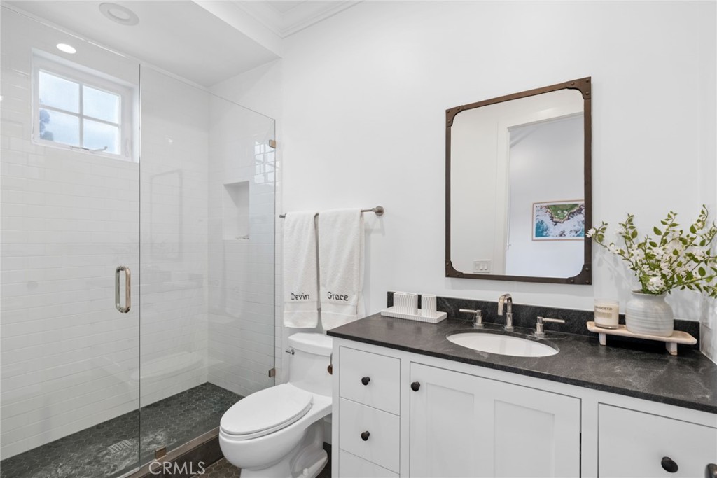 460 Santa Ana Avenue Property Photo 45