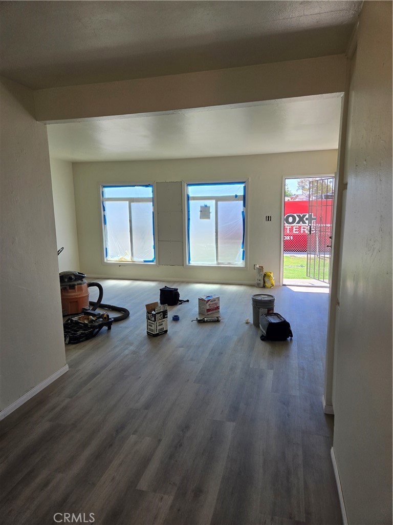 431 Sepulveda Property Photo 4