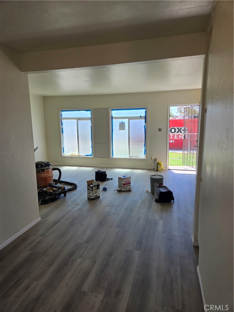 431 Sepulveda Property Photo 4