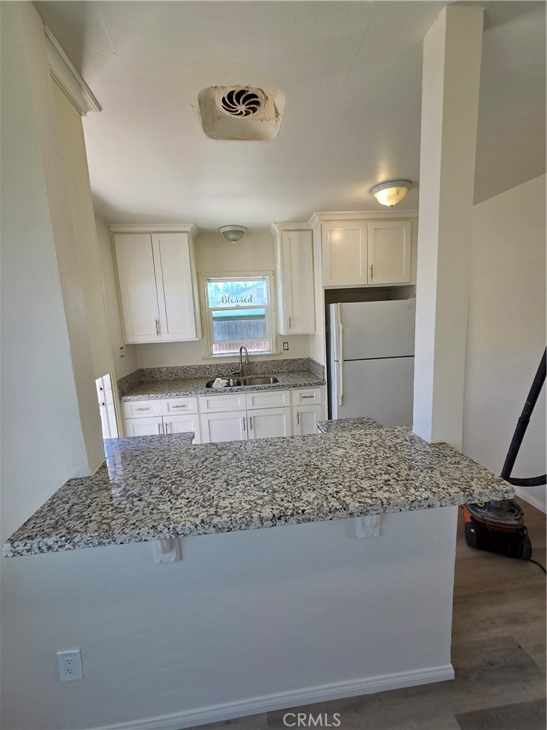 431 Sepulveda Property Photo 11