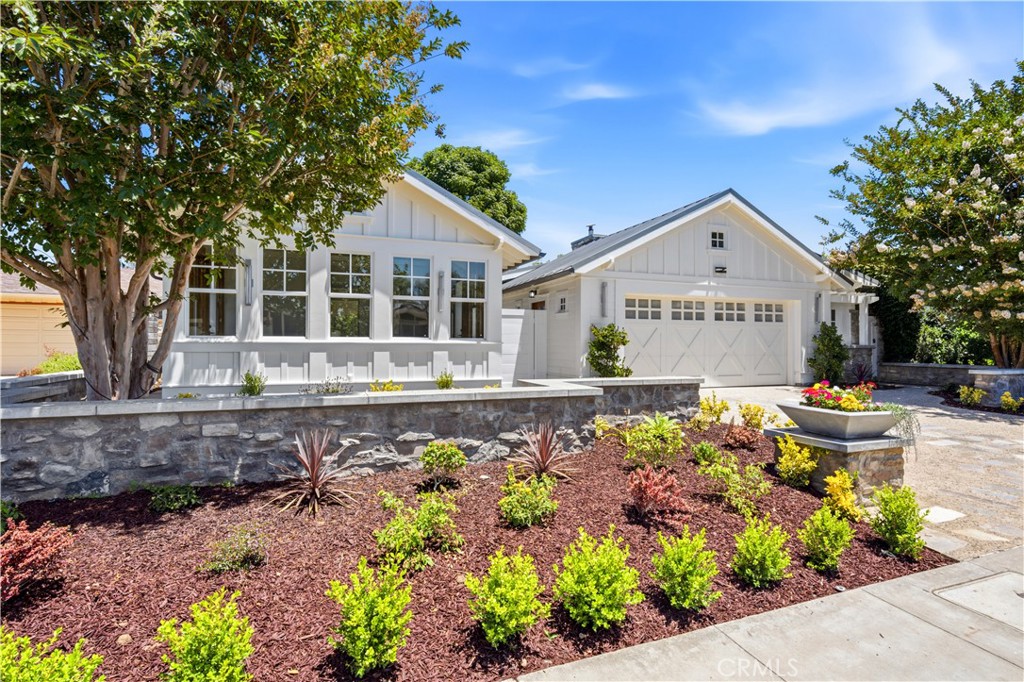 1312 Santanella Property Photo 46