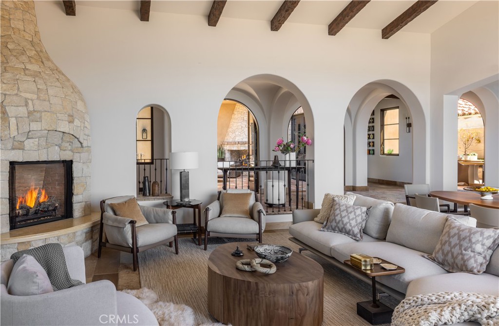 342 W Paseo De Cristobal Property Photo 13