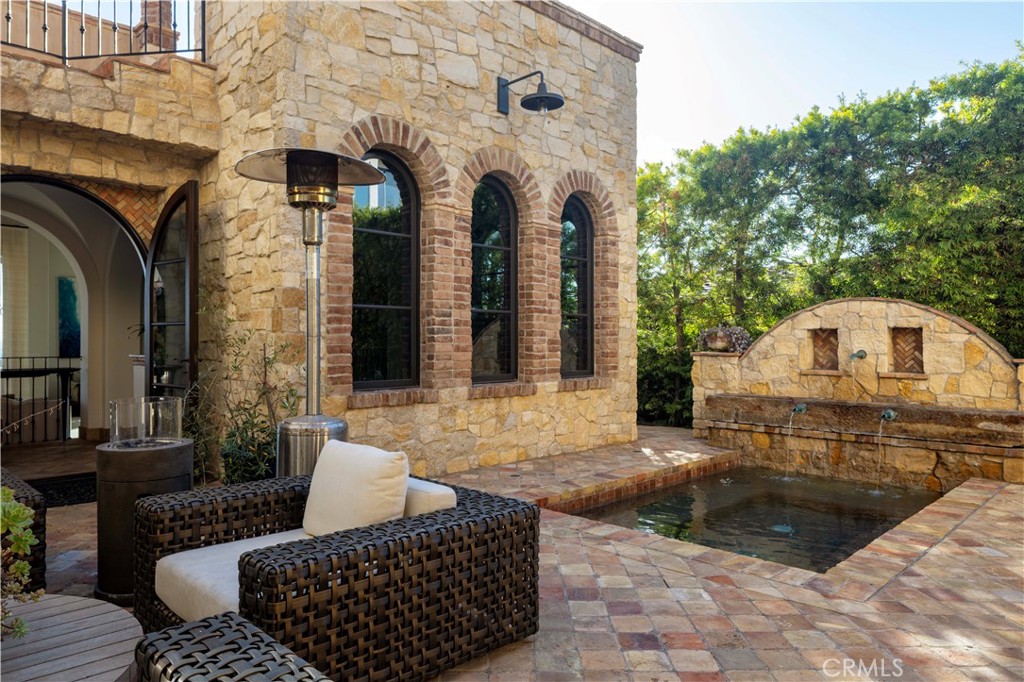 342 W Paseo De Cristobal Property Photo 16