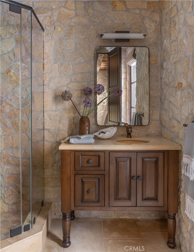 342 W Paseo De Cristobal Property Photo 17