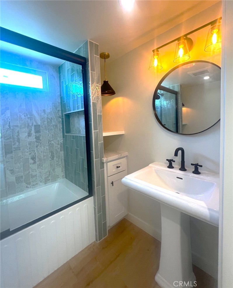 108 Yorktown Property Photo 19