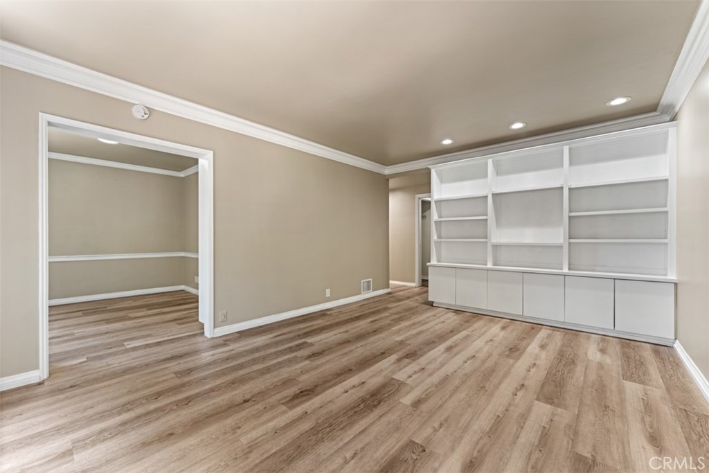 1235 S Beverly Glen Boulevard Property Photo 20