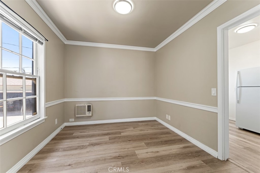 1235 S Beverly Glen Boulevard Property Photo 22