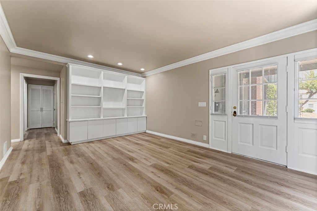 1235 S Beverly Glen Boulevard Property Photo 23