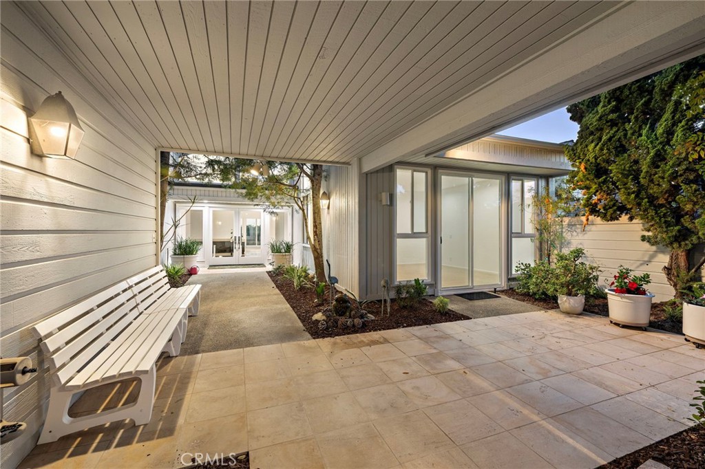 21 Montpellier Property Photo 3