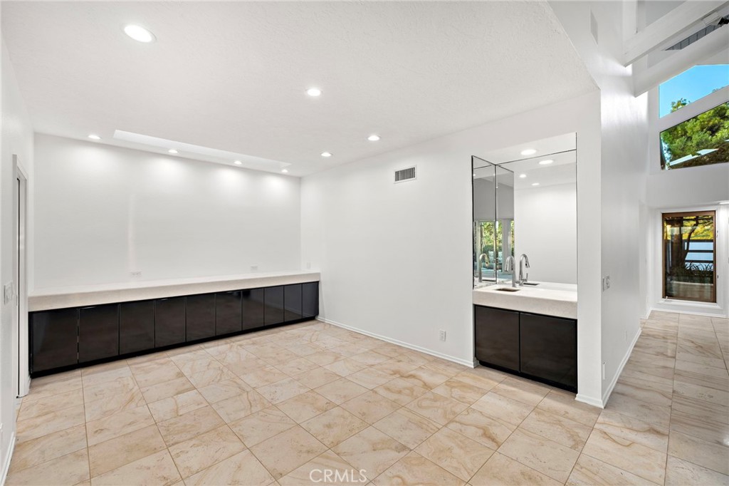 21 Montpellier Property Photo 10