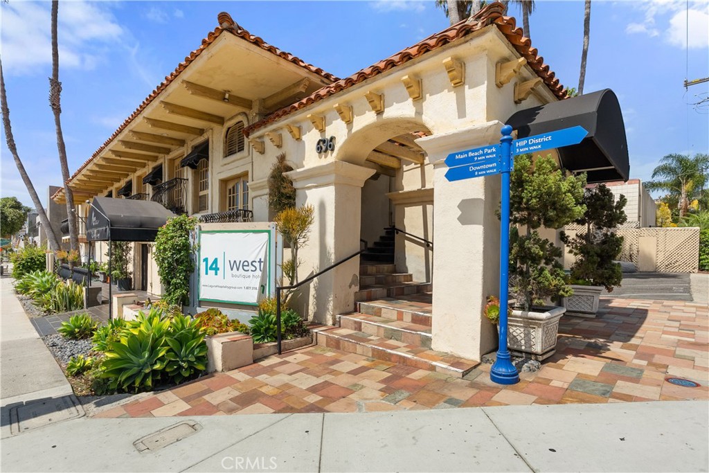 696 & 690 S Coast Property Photo 1