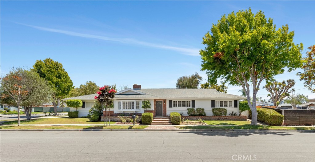 1644 Aliso Avenue Property Photo 1