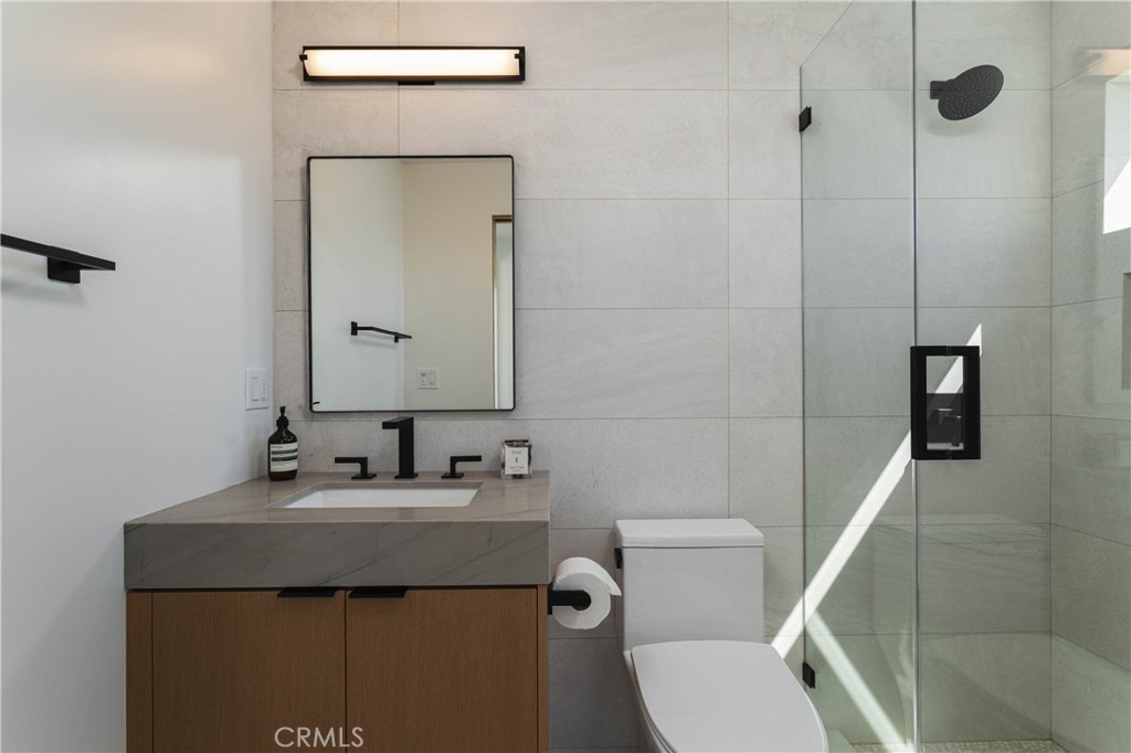 716 1/2 Orchid Avenue Property Photo 22