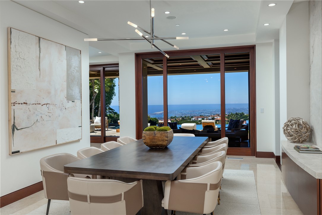 9 Sailcrest Property Photo 10