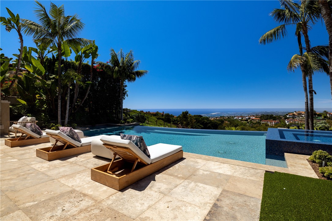 9 Sailcrest Property Photo 27