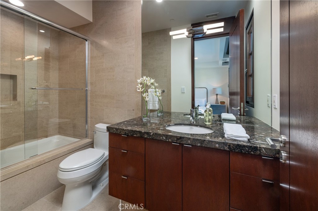 9 Sailcrest Property Photo 46