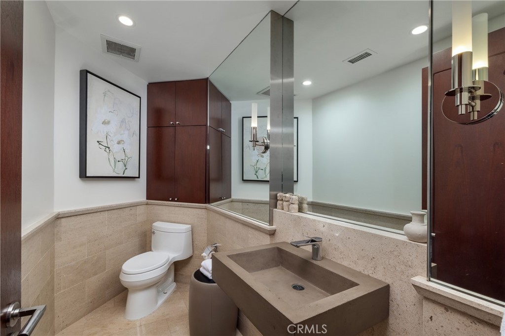 9 Sailcrest Property Photo 58