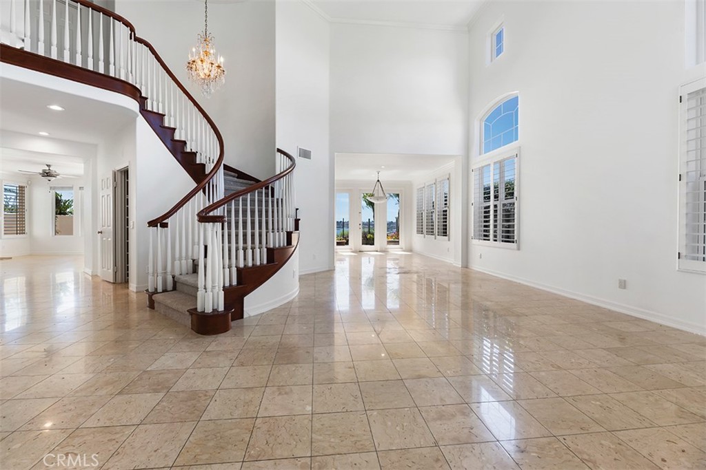 901 Spring Tide Drive Property Photo 4